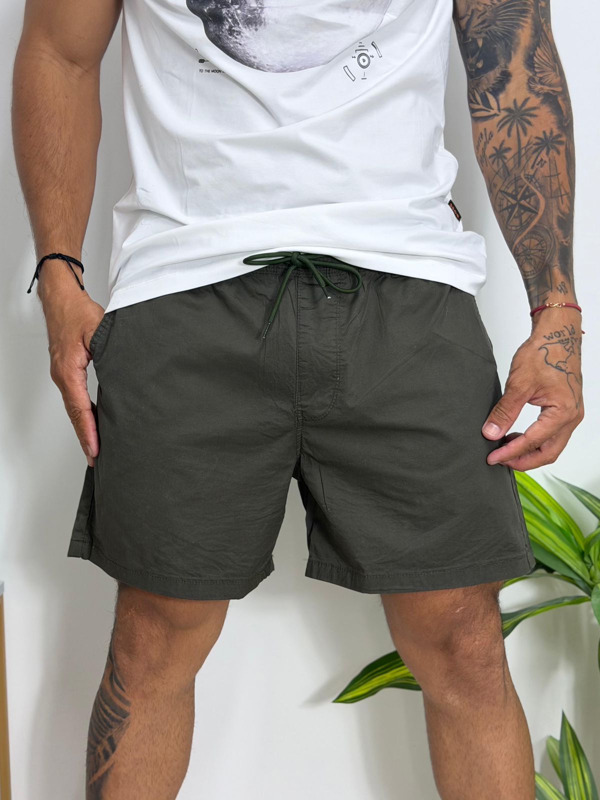 Bermuda Essential